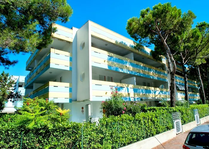 Delightful Seaside Flat With Ac - Beahost Бибионе