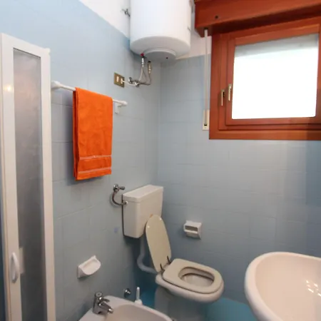 Delightful Seaside Flat With Ac - Beahost * Μπιμπιόνε